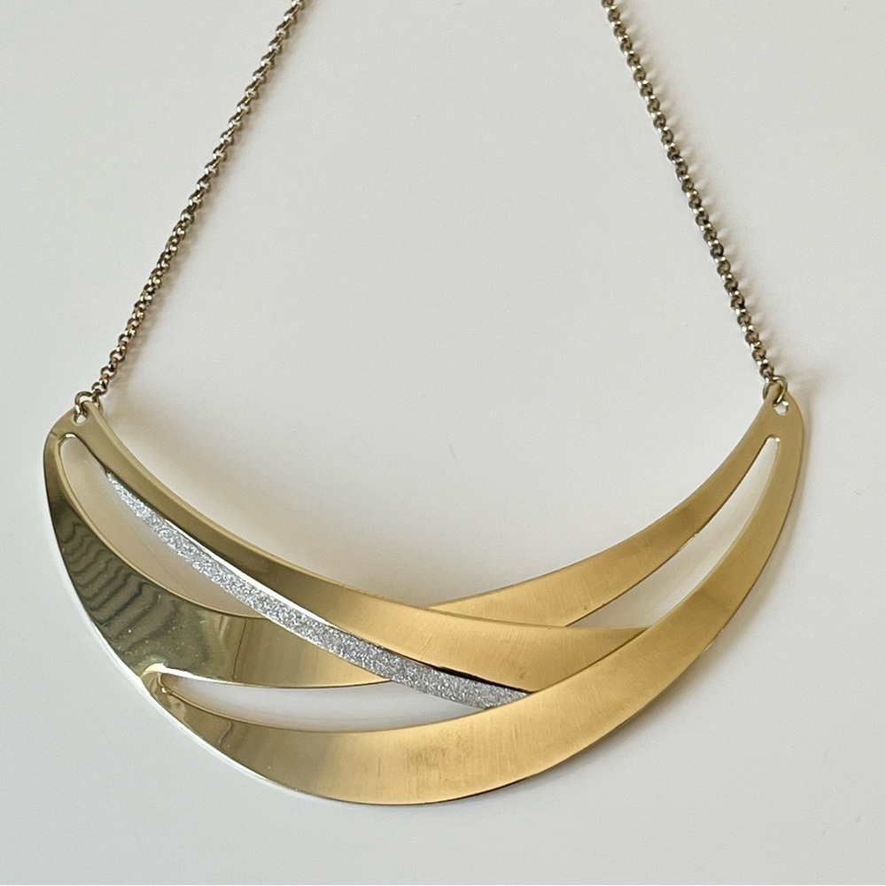 Gold Rhinestone Bib Necklace - Picture 4 of 9